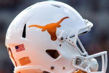 Jabarrius Garror's commitment bolsters Texas' 2027 recruiting haul