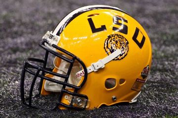 LSU fires OC Joe Sloan following Brian Kelly firing