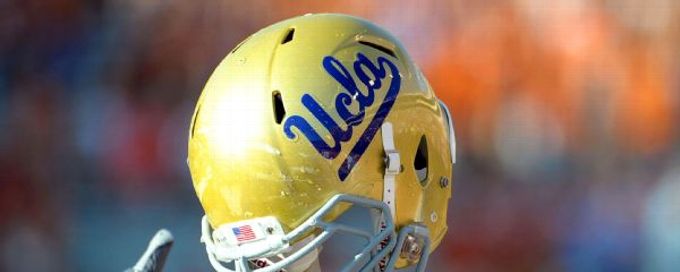 Defensive lineman Jay Toia opts to remain at UCLA