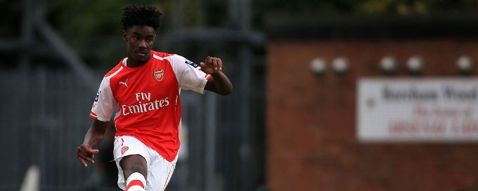 Arsenal loan out young centre-backs Julio Pleguezuelo and Stefan O'Connor