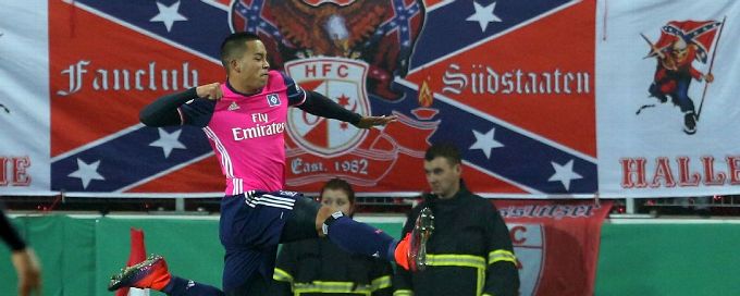 Bobby Wood ends Hamburg goal drought with brace in DFB Pokal