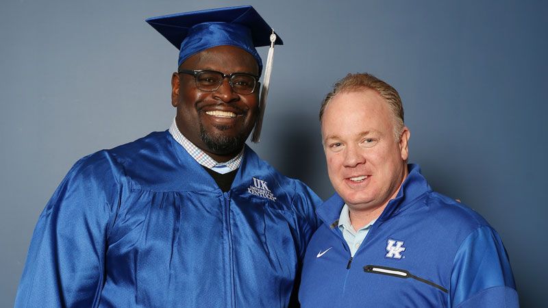 Former UK star, NFL player earns degree after 23 years