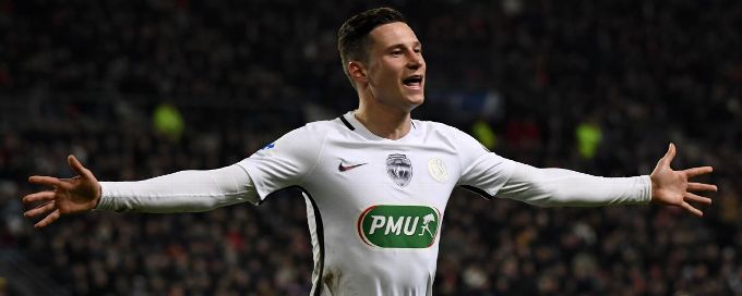 Draxler scores twice as PSG beat Rennes; Chambly give Monaco scare