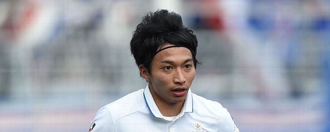 Japan midfielder Gaku Shibasaki to be evaluated over anxiety fears