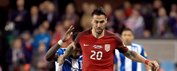 United States defender Geoff Cameron joins QPR on season-long loan from Stoke