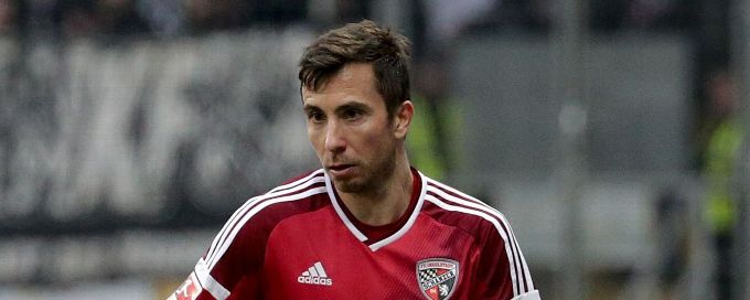 Brighton sign defender Markus Suttner from Ingolstadt