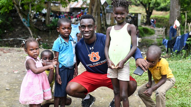 Auburn players reflect on Dominican Republic impact