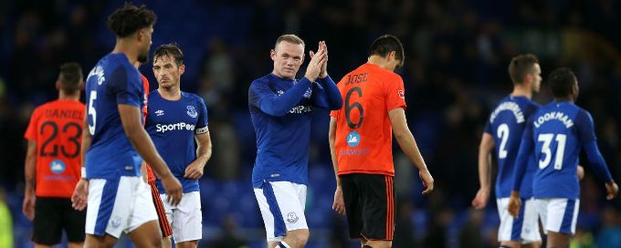 Baines rescues Everton in Rooney's return against Ruzomberok