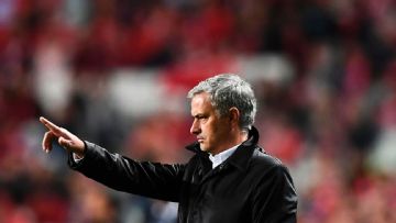 Benfica's Mourinho gets 2-match ban for outburst vs. Porto