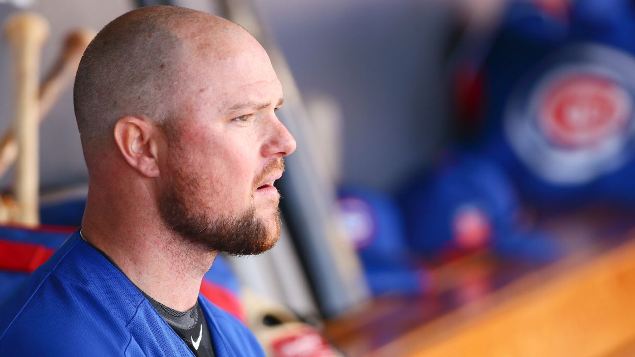 Left hand Jon Lester from Washington Nationals will remove the thyroid gland