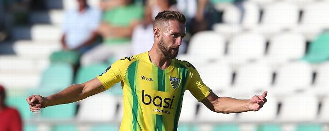 Nick Ansell returns to Melbourne Victory from Portugal's Tondela