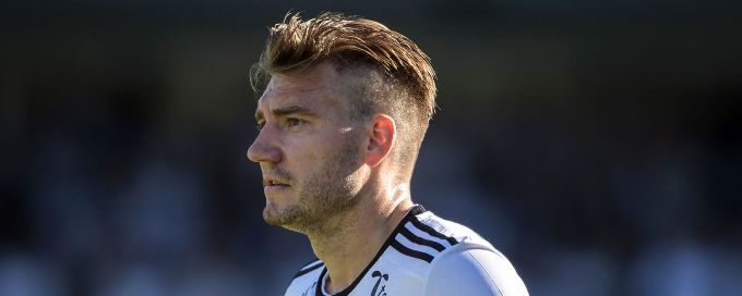 Nicklas Bendtner reported to police over alleged attack on Copenhagen taxi driver