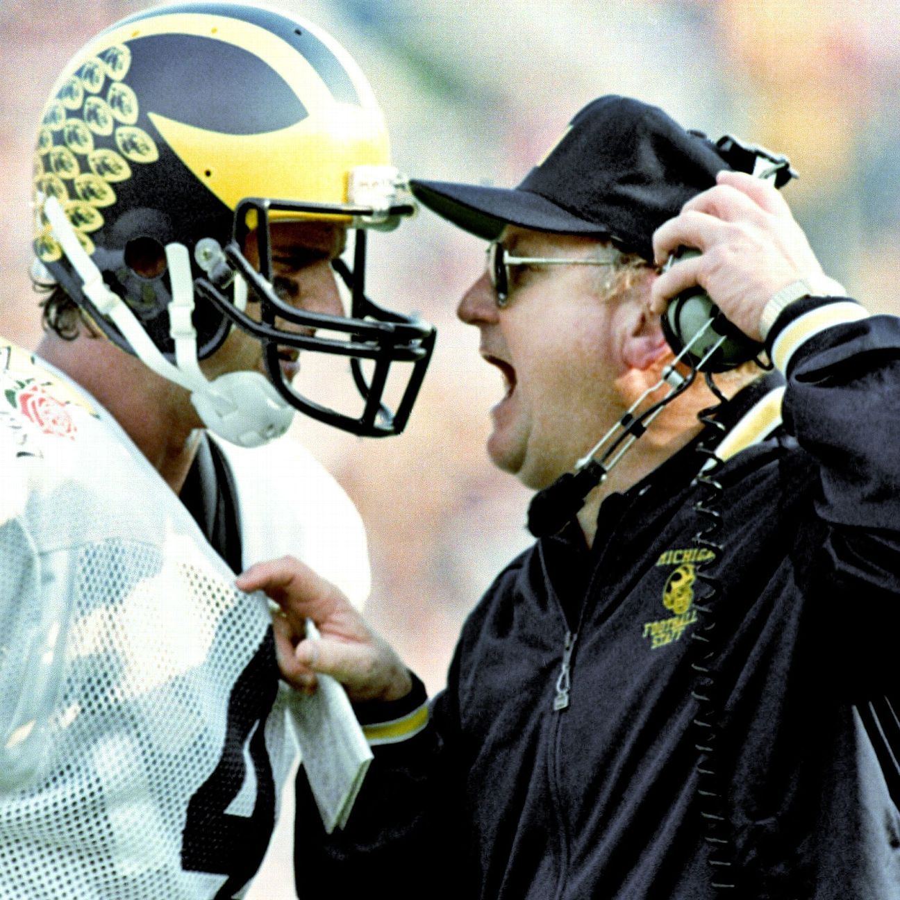 Former Michigan football players say coach Bo Schembechler ignored warnings, son's complaint about doctor's abuse