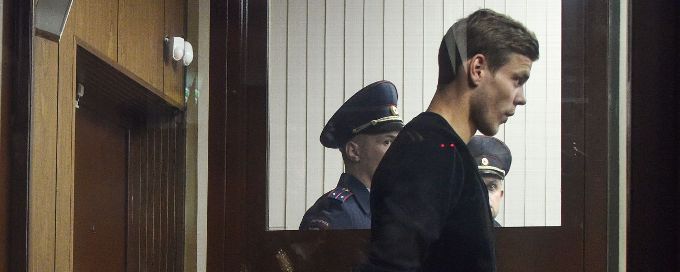 Russian footballers out on parole after jail time
