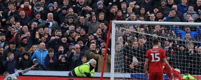 Two sent off as Derby reach FA Cup fifth round after Martyn Waghorn goal