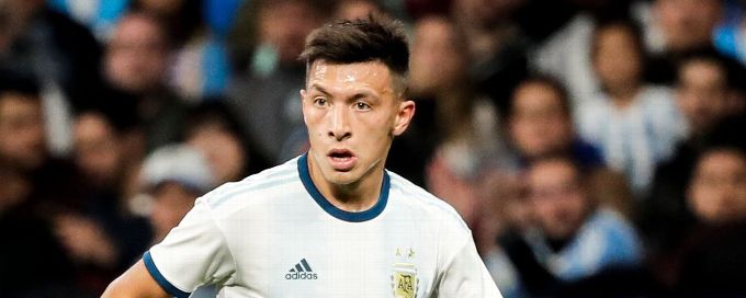 Ajax set sights on Argentina defender Lisandro Martinez - sources