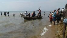Jogadores e torcedores estão entre os 16 mortos de naufrágio em Uganda