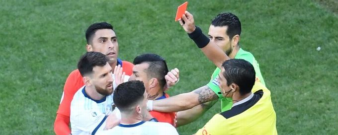 Report: Argentina request Messi red rescinded