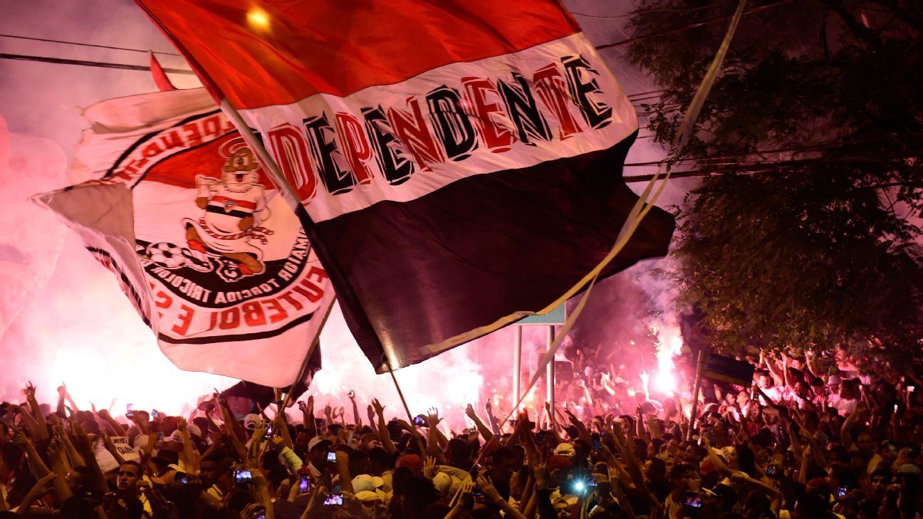 Principal organizada do São Paulo dispara após eliminação: “Desonraram a instituição”