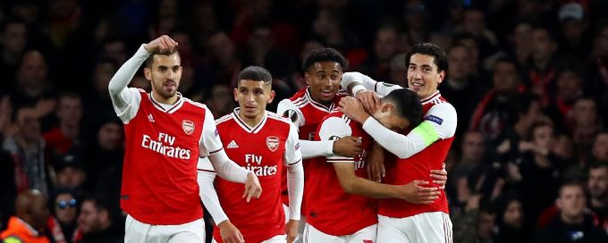 Youthful Arsenal breeze past Standard Liege