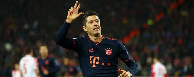 Lewandowski nets four goals in 15 minutes for Bayern Munich in win