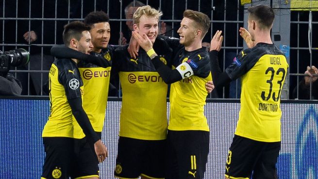 Borussia Dortmund win 4-2 at Freiburg in crazy game - anews