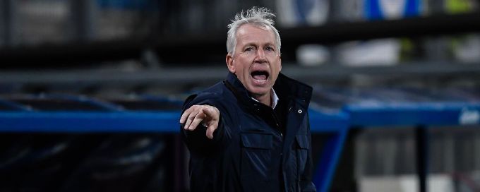 Pardew rubbishes bonus rumours following Dutch league cancellation