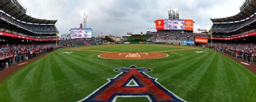 Kay's ex-wife: Saw pills passed on Angels' plane