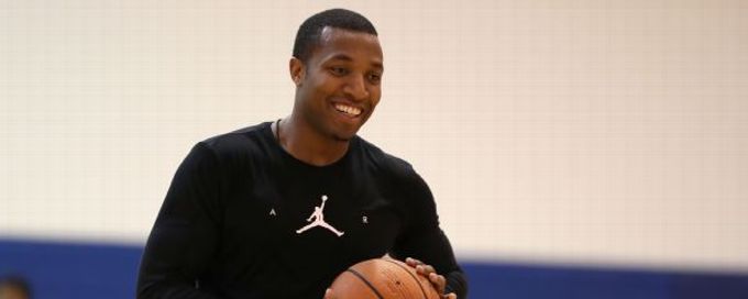 Sources: La Salle hiring Radford coach Darris Nichols