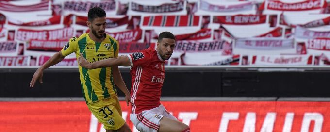 Benfica miss chance to go clear of Porto with home Tondela draw