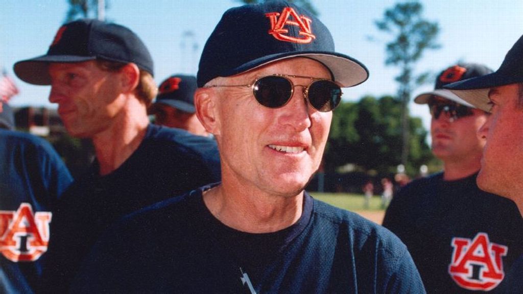Auburn's Baird to be inducted into ABCA Hall of Fame
