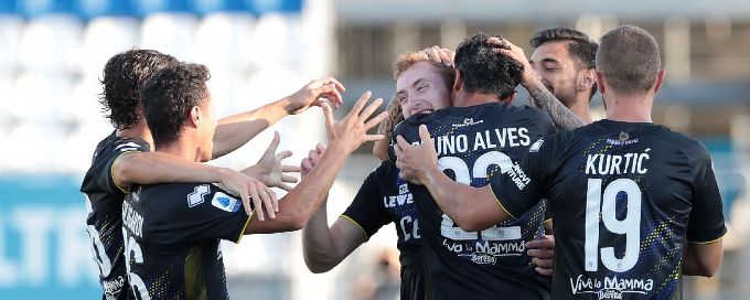 Kulusevski curls in late winner for Parma