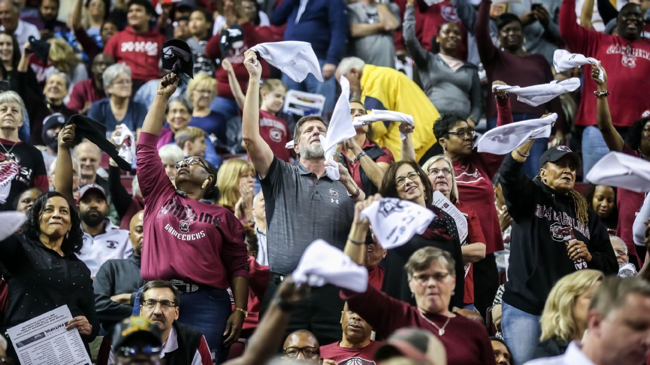 South Carolina women’s basketball will allow 3,500 fans to play at home