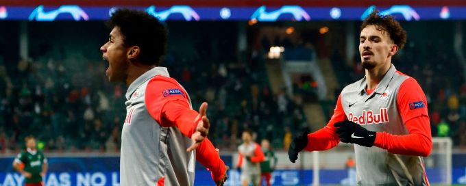 Berisha double fires Salzburg to 3-1 win over Lokomotiv