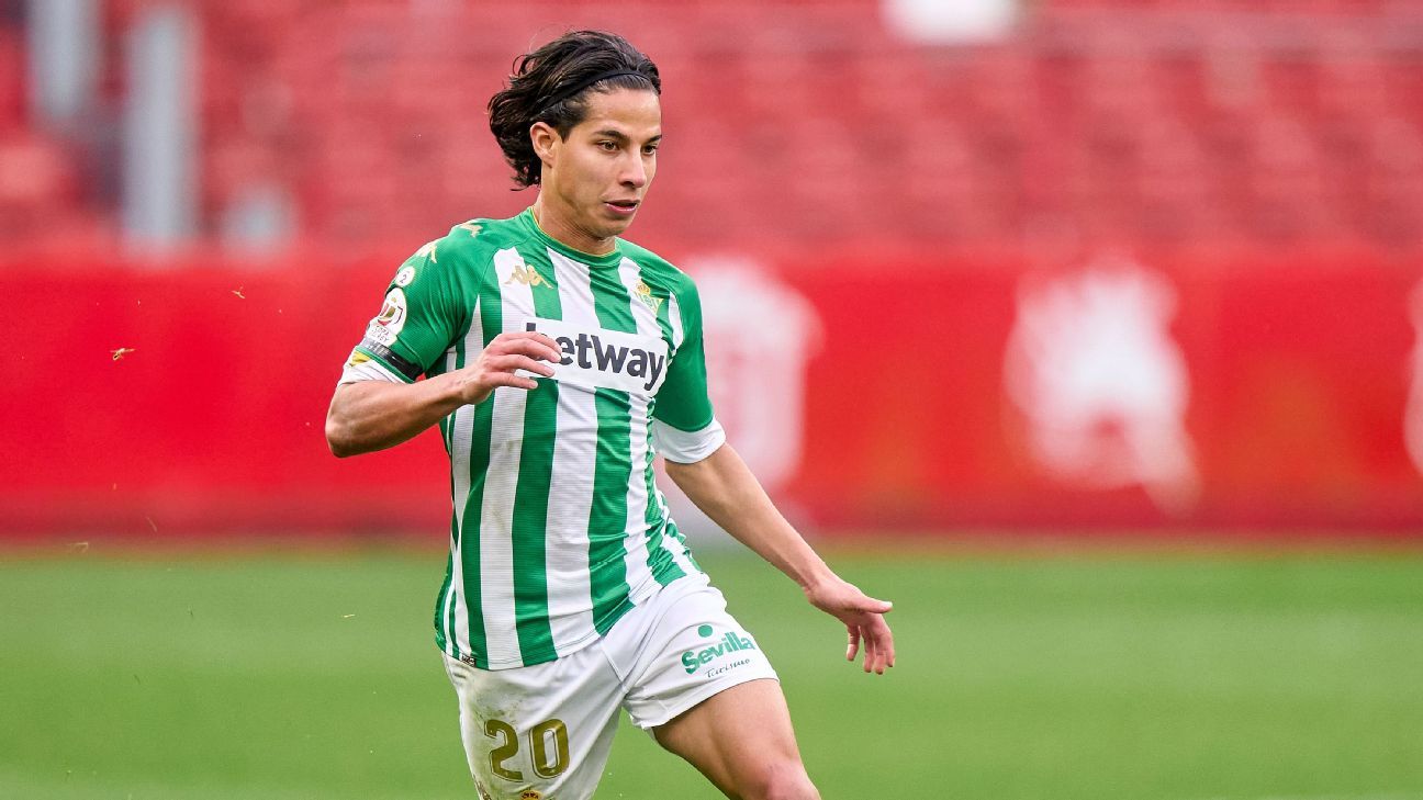 Diego Lainez wants to lose value with Betis