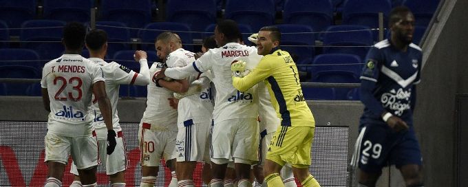 Lyon grab top spot with last-gasp win over Bordeaux