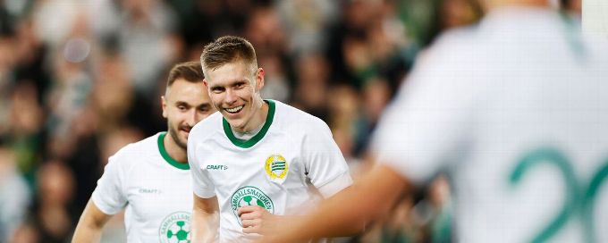 U.S. striker Johannsson in 'advanced' talks with Poland side Lech Poznan - sources