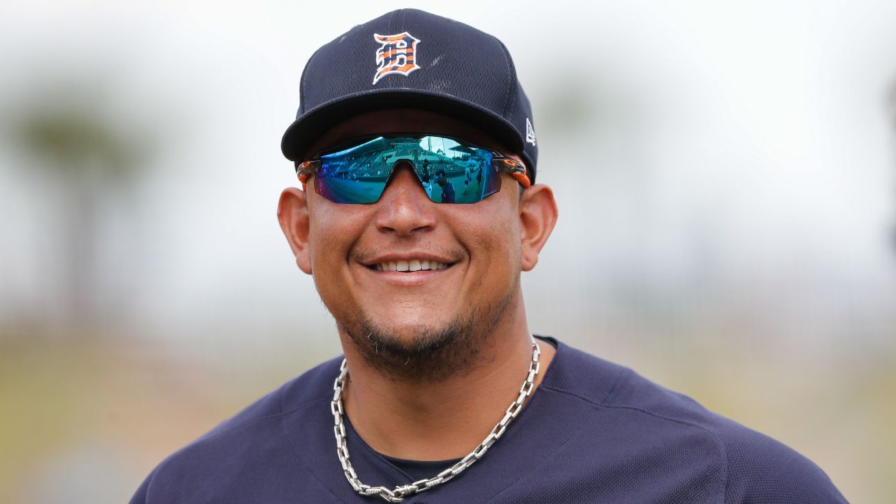 Cabrera to be Tigers' front office special assistant