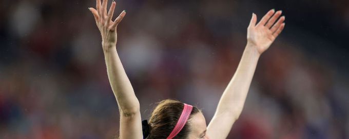 United States beat Paraguay with Morgan hat trick, Lavelle assists