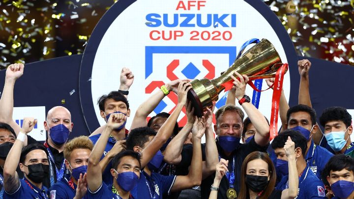 Thailand hold off Indonesia fightback to win record 6th AFF Suzuki Cup crown