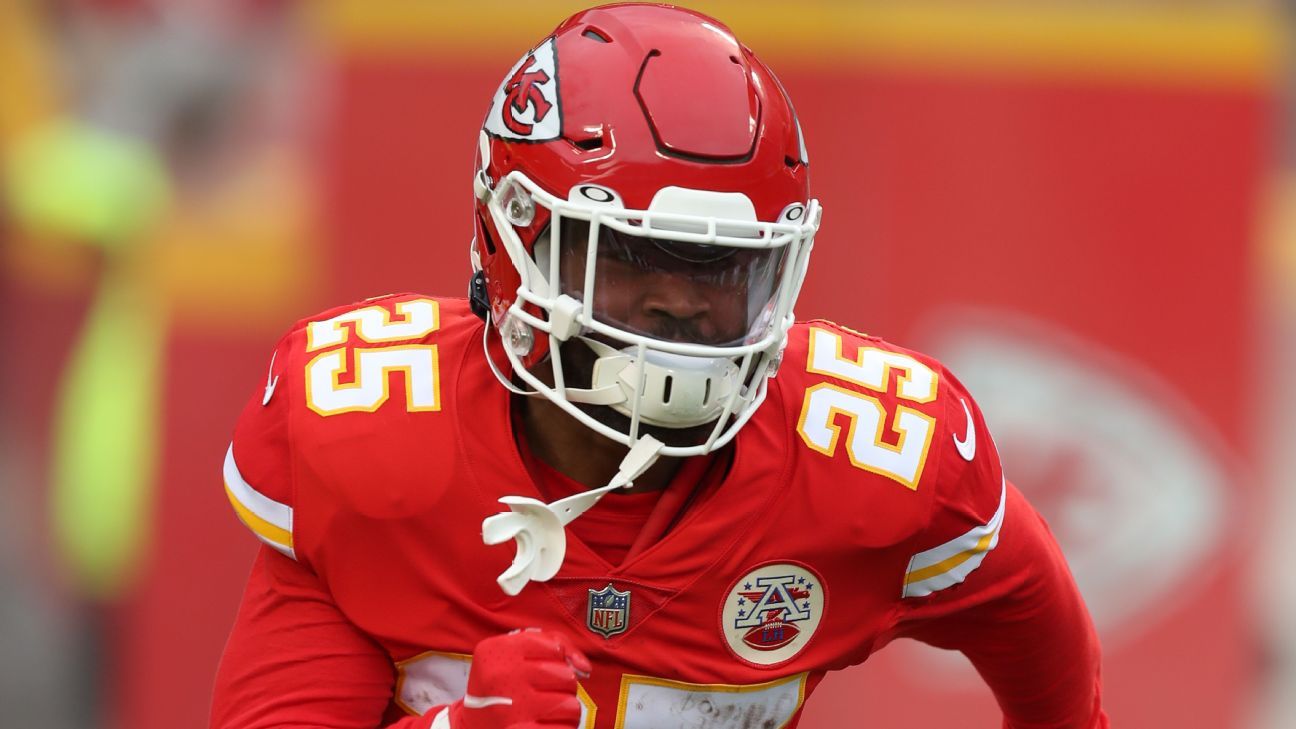 Chiefs RB Edwards-Helaire to IR with ankle injury