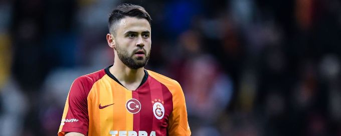 Former Galatasaray, Turkey defender Ahmet Calik killed in car crash