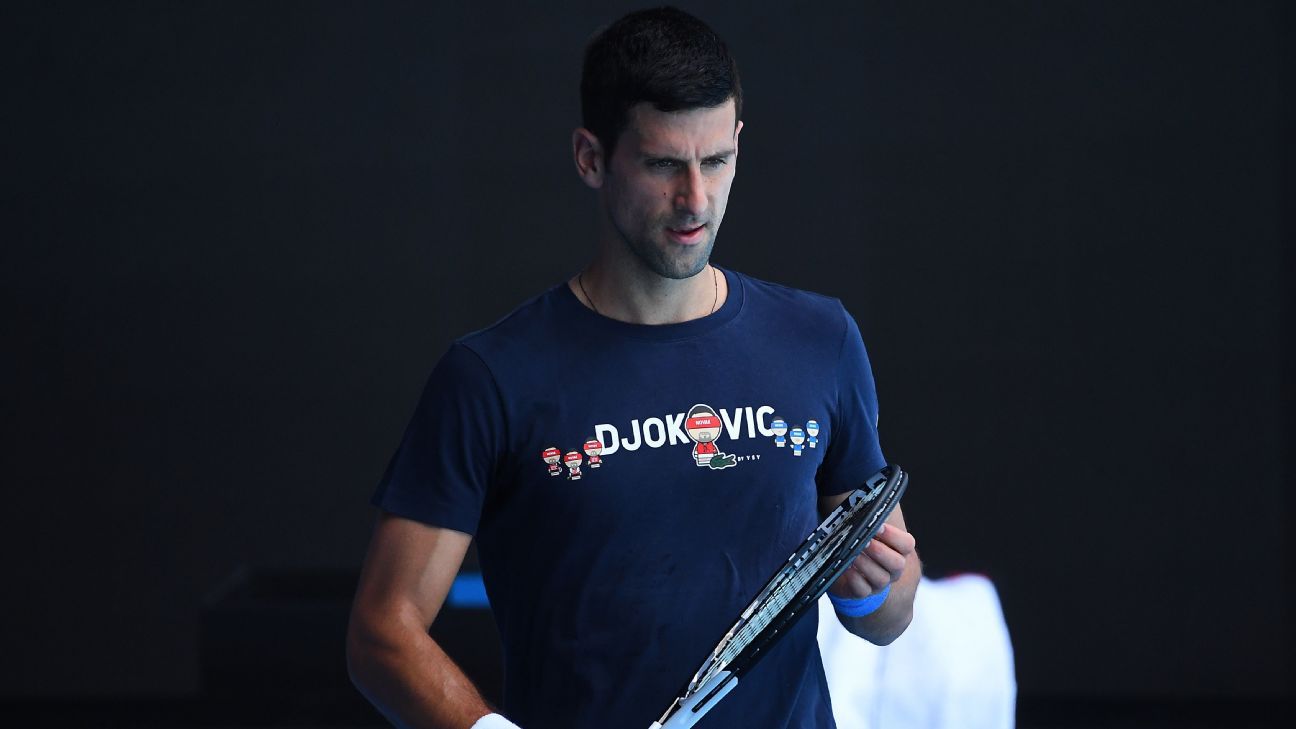 Novak Djokovic mengklarifikasi timeline tes positif COVID-19, meminta maaf atas ‘kesalahan administrasi’ pada formulir imigrasi terkait perjalanan sebelumnya