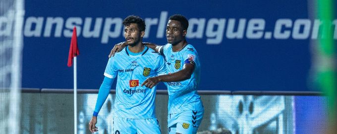 ISL 2021-22: Bart Ogbeche shows SC East Bengal no mercy as Hyderabad FC go top