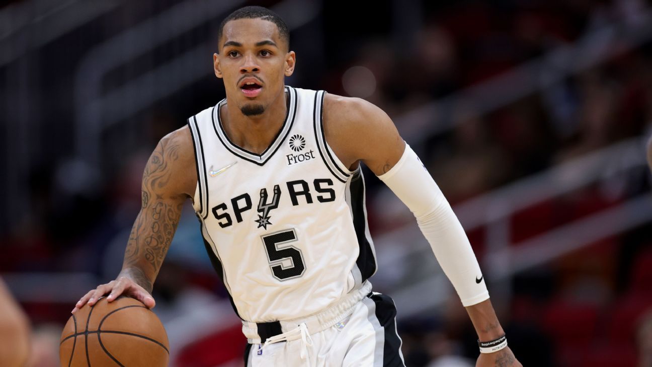Assets: Hawks get All-Famous person Murray from Spurs