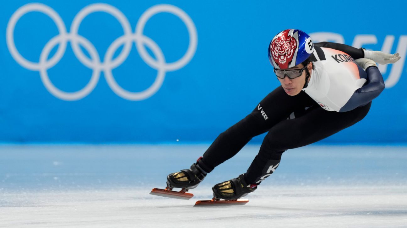 South Korea’s Hwang Dae-heon wins gold medal in short track speedskating