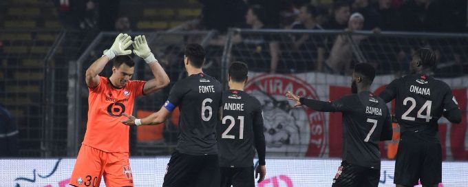 Ten-man Lille back in European mix with 1-0 win at Nantes