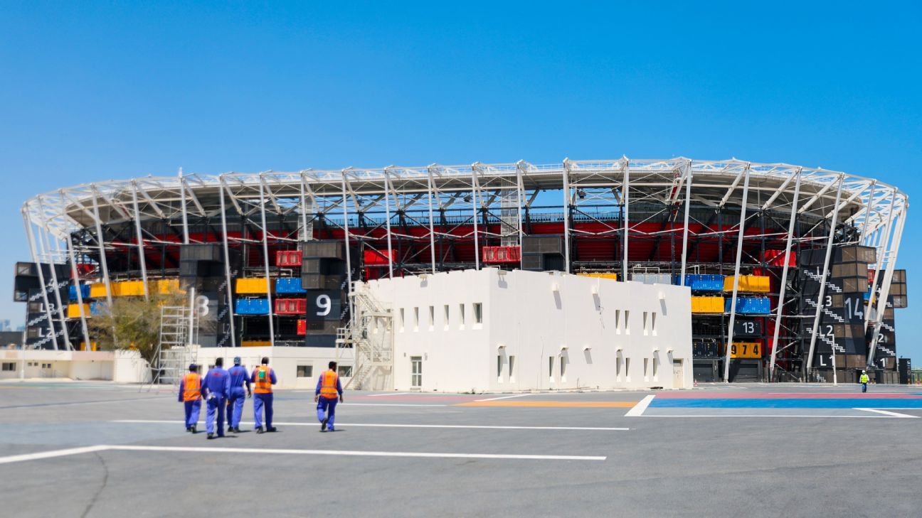 Penyelenggara Piala Dunia Qatar mengakui pekerja dieksploitasi