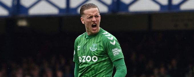 England's Jordan Pickford extends Everton deal until 2029
