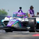 Takuma Sato melampaui 232 mph pada Jumat Cepat di latihan Indy 500